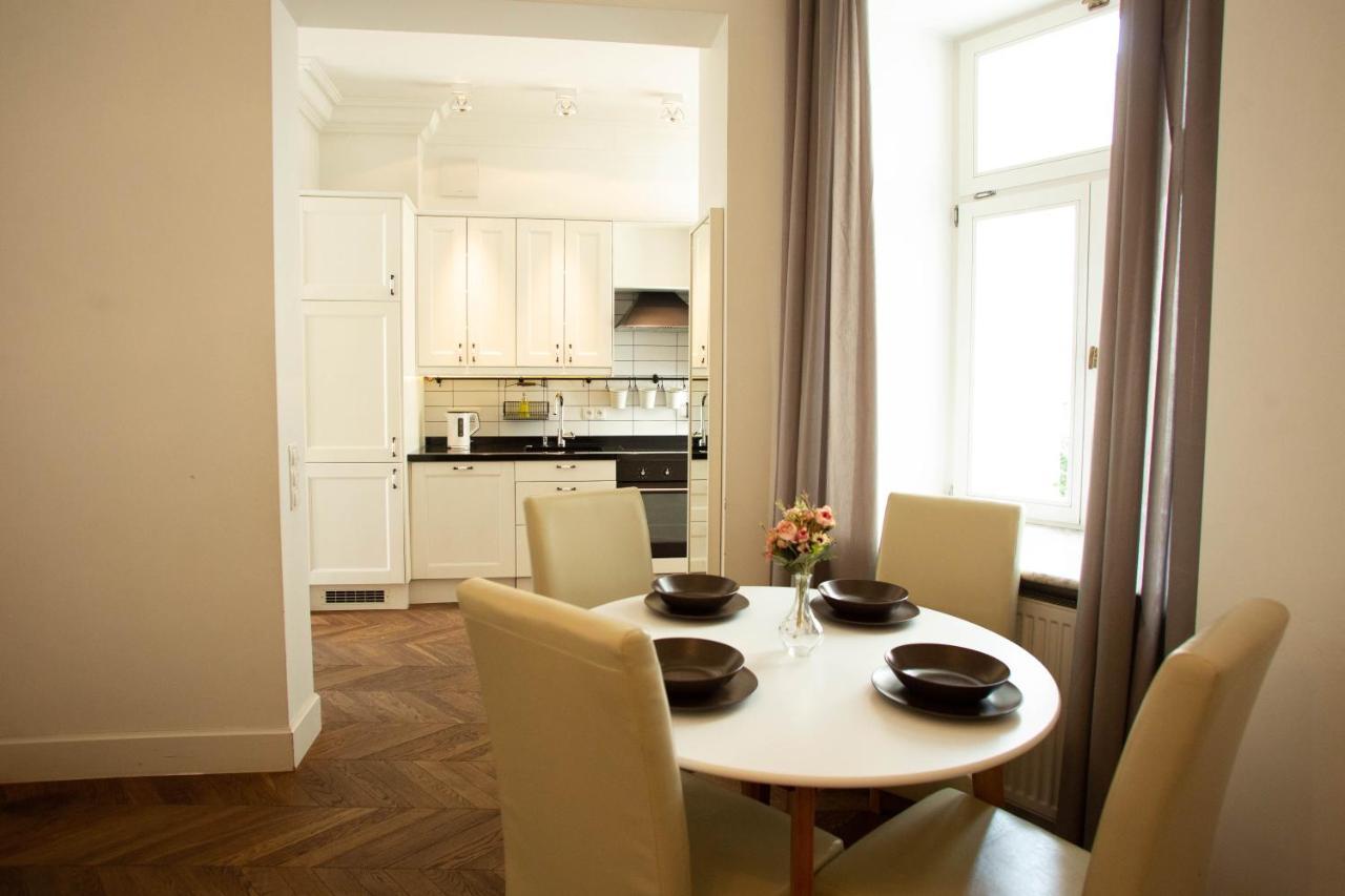 City Center - Golden Apartments - Dobr11A Varşova Dış mekan fotoğraf