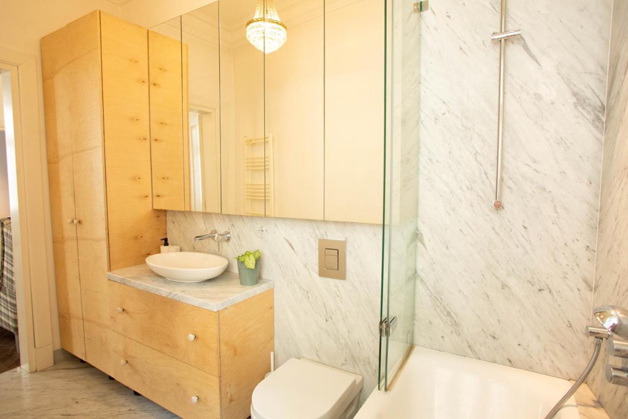 City Center - Golden Apartments - Dobr11A Varşova Dış mekan fotoğraf
